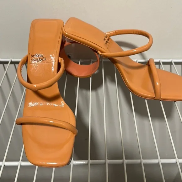 Jeffrey Campbell Rite-Round Heels - Picture 3 of 7